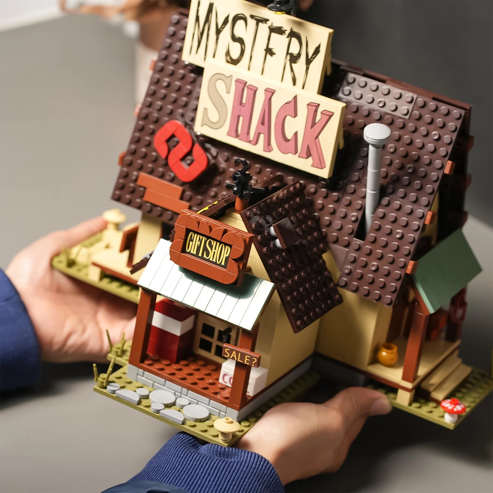1030PCS Gravity Fall house Mystery Shack Brick