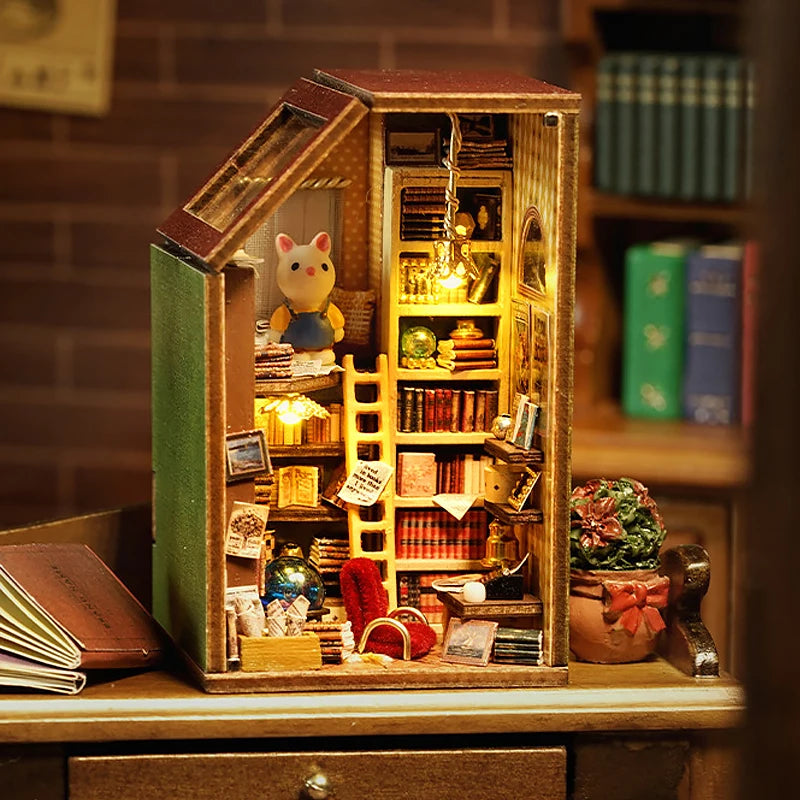 6 Cozy Miniature 3D Puzzle England Woodhouse Doll House