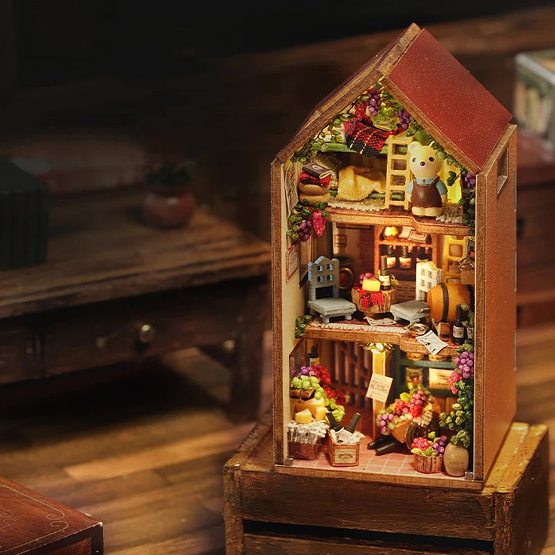 6 Cozy Miniature 3D Puzzle England Woodhouse Doll House